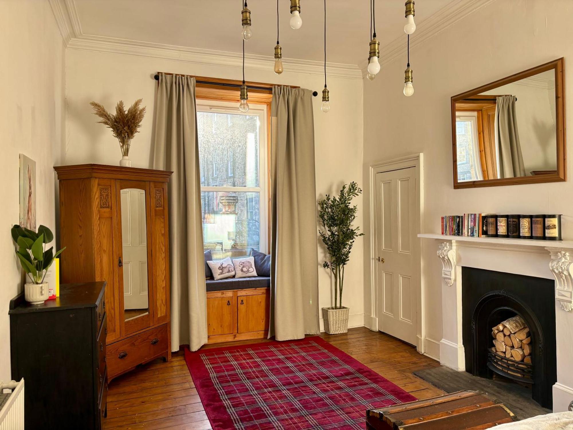 Bread Street, Central And Spacious One Bed Flat Единбург Екстер'єр фото